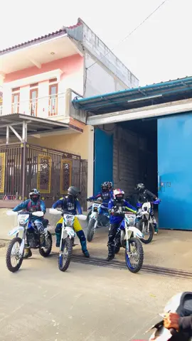 Ada telpon suruh ngumpul d jalur✊🏽😂 #ts125 #ts #promomakanmerdeka 