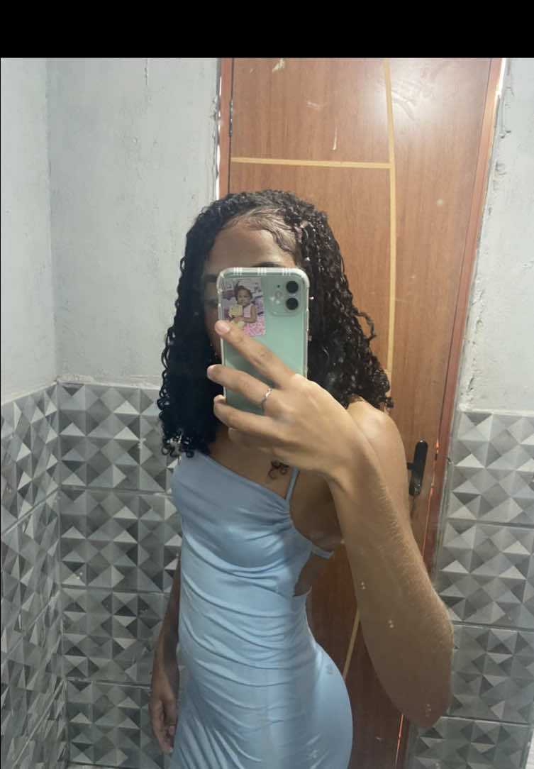 Dos rascunhos 🤣🥲#magrinha #cachos #mulherdepreso🔓🕊👫💍 