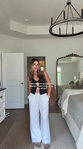#MomsofTikTok #momstyle #momoutfit 