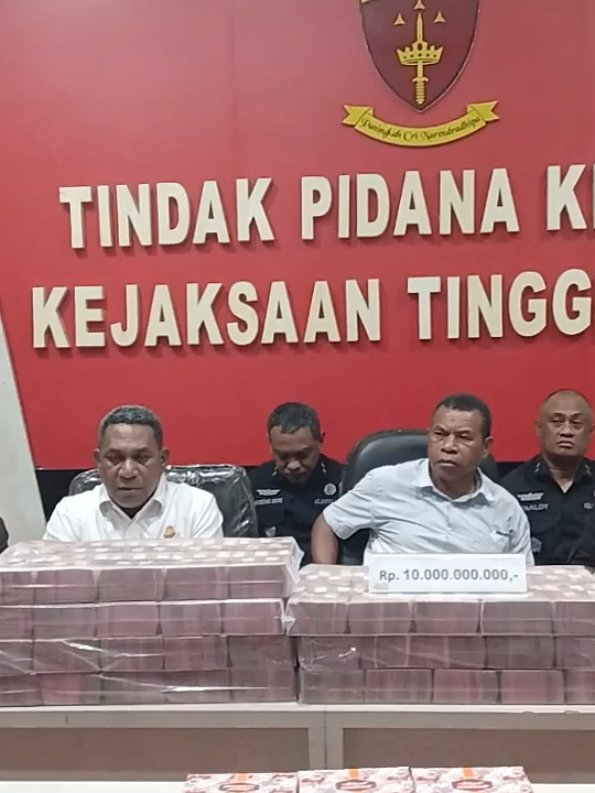 KEJATI PAPUA TERUS USUT KASUS DUGAAN KORUPSI PON XX PAPUA, RP10 MILIAR DIKEMBALIKAN KE KAS NEGARA #KejatiPapua #kejaksaantinggipapua #PONPapua2021 #AntiKorupsi #TegakkanHukum #Transparan #profesionall #WBK #Humanis