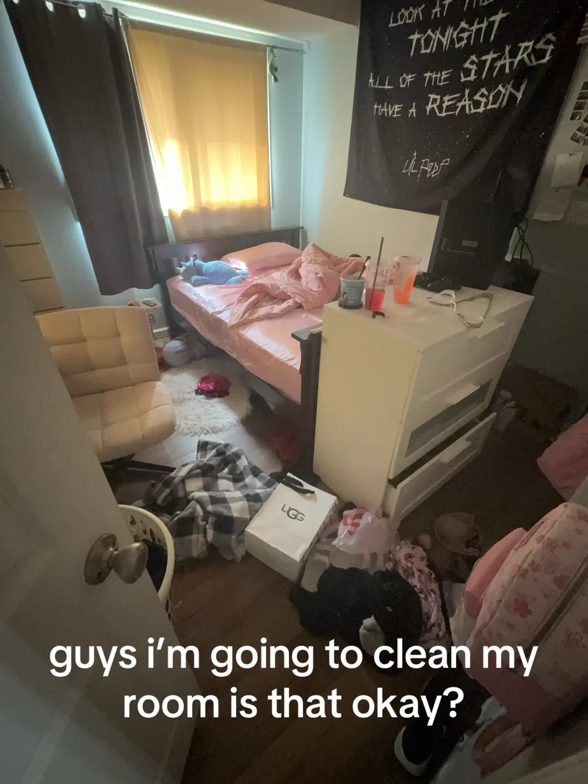 #fyp #like #goviral #relateable #messyroom 