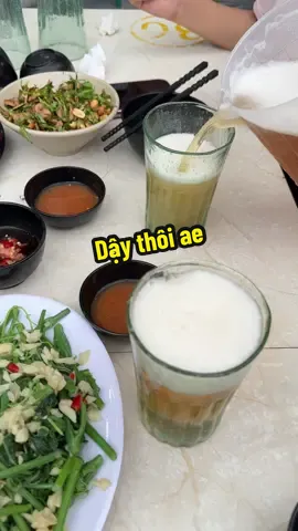 Dậy thôi , làm cái đã ngày mai tính sau #duongtauquan #fyp #nhaubinhdan #biahoi #xuhuong 