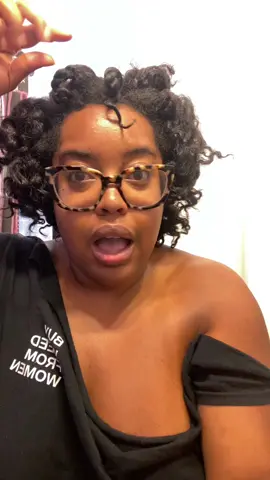 I just want to find the hairstyle that makes sense for me 🤡 #naturalhair 