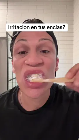No uso pasta de diente comercial porque trae mucho quimico que irrita tu estomago y tus encias con el uso a largo plazo. Esta que uso es natural, limpia profundamente mis dientes y me deja la boca limpia y fresca sin quimicos. #pastadedientes #dientes 