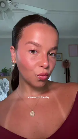 yesterdays look 🌟 happy tuesday!!!! @rhode skin  @Tatcha US  @Saie  @ILIA Beauty  @Charlotte Tilbury  @Benefit Cosmetics  @Rare Beauty  @Morphe Cosmetics  #grwm #naturalmakeup #everydaymakeup #glowyskin #makeupoftheday 