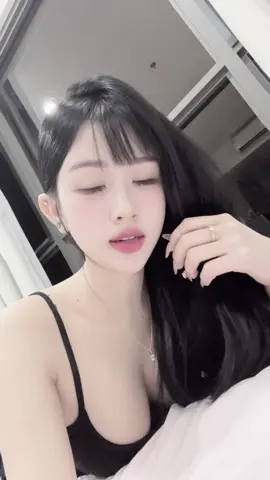 nhìn mưa sẽ nhớ nhau hơn😜