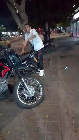 pero que quieres tú? #vida #viral #dinero #tomar #fiesta @Miguel😍😍 