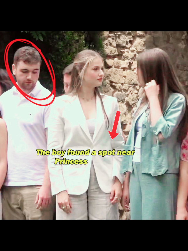 An elderly man wanted to stand with Princess Leonor & Infanta Sofia🤪😜 #foryoupage #viral #trending #fyp #sofia 