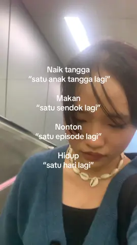 Apa versi “satu lagi” mu? Kalo aku ‘satu lagu’ lagi boleh ya?