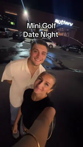 Mini golf date night #datenight #date #dateideas #minigolf #puttputt 