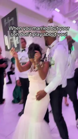 Our oldest wasn’t having it! 😂😂😂#ForeverRobinson #Wedding