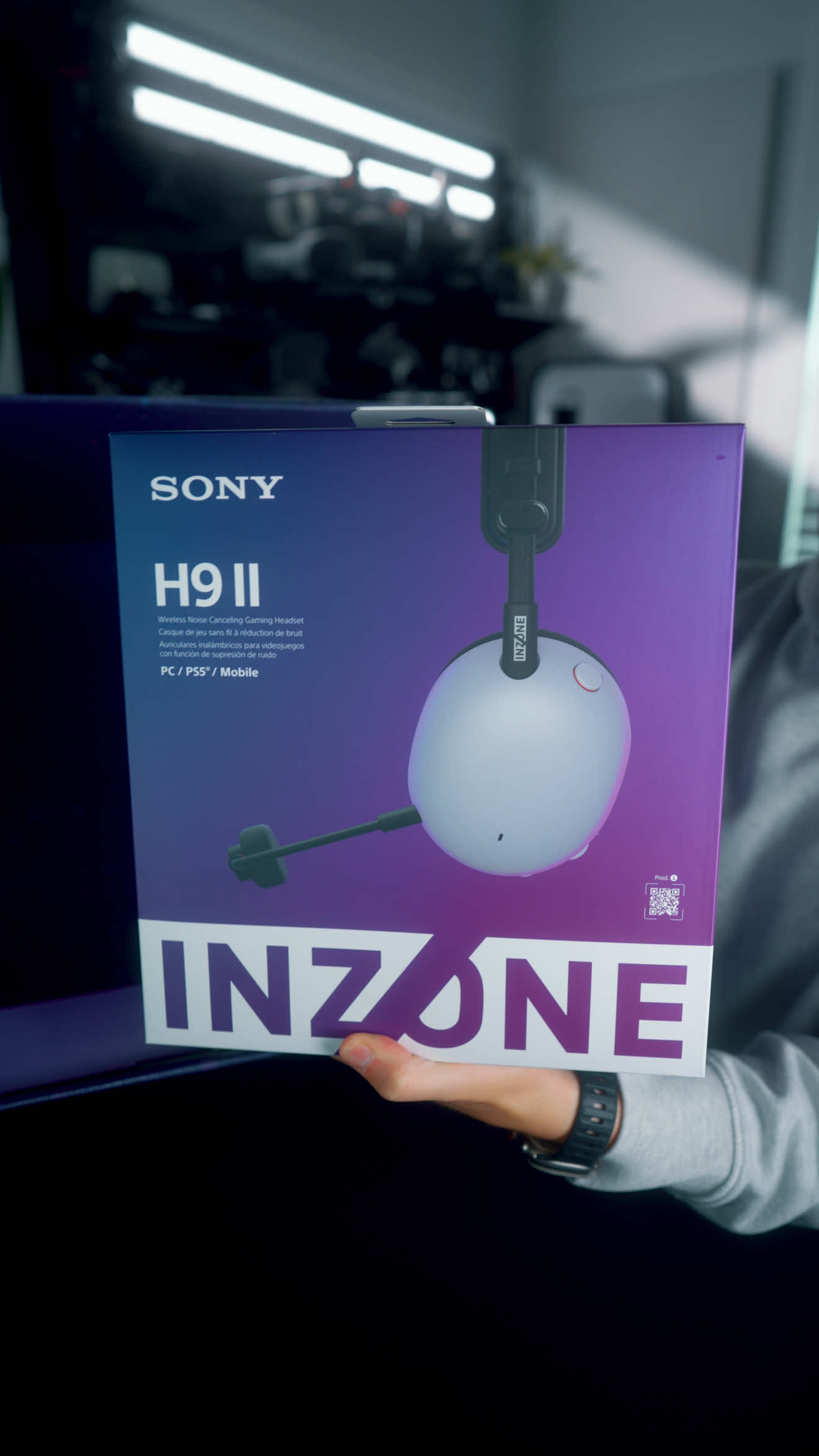 Upgrade your gaming setup. Available for pre-order now. #sponsoredbysony @SonyElectronics #sonyinzone #mattykay 