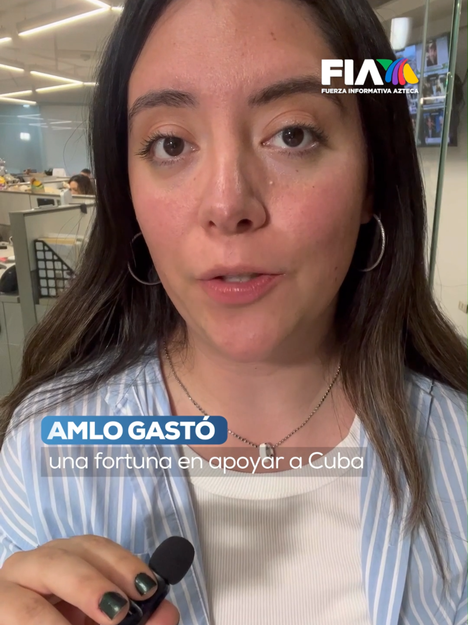 AMLO gasta casi 400 millones en apoyar a Cuba con libros y médicos 💰 Mientras miles de escuelas en México carecen de computadoras y ventiladores, una investigación de Mexicanos Contra la Corrupción y la Impunidad revela que el gobierno gastó casi 400 millones de pesos en apoyar al régimen de Cuba. La mayor parte del dinero se destinó a imprimir y enviar 15 millones de libros de texto a la isla, textos que son calificados como 