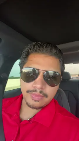👨🏽