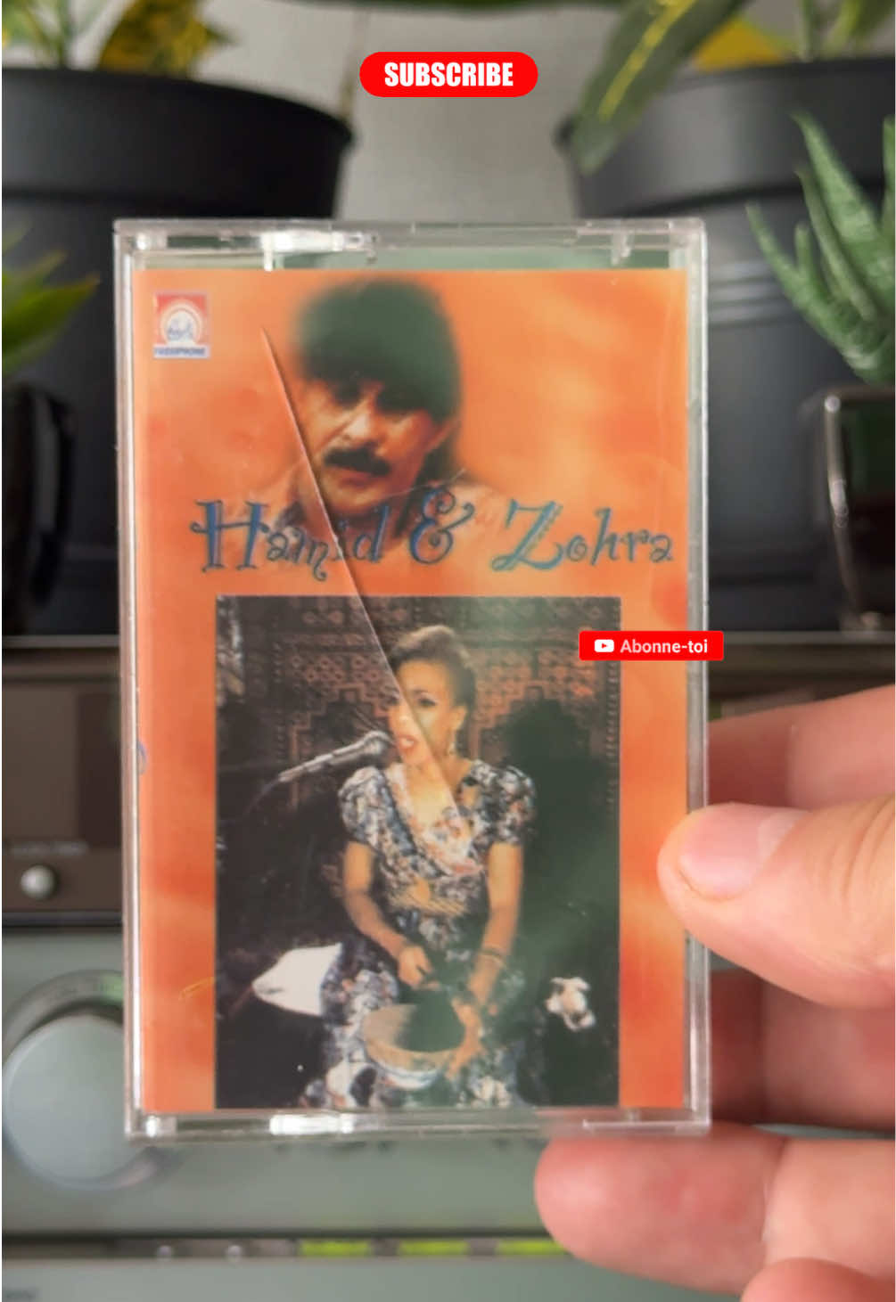 ABONNE-TOI - SUBSCRIBE ✅ Un petit clic pour toi, un grand pas pour ma chaîne 🙏🏻 ! 🎤 : 🇩🇿Hamid & Zohra🇩🇿 #cassette #oran #fyp #explore #raï 