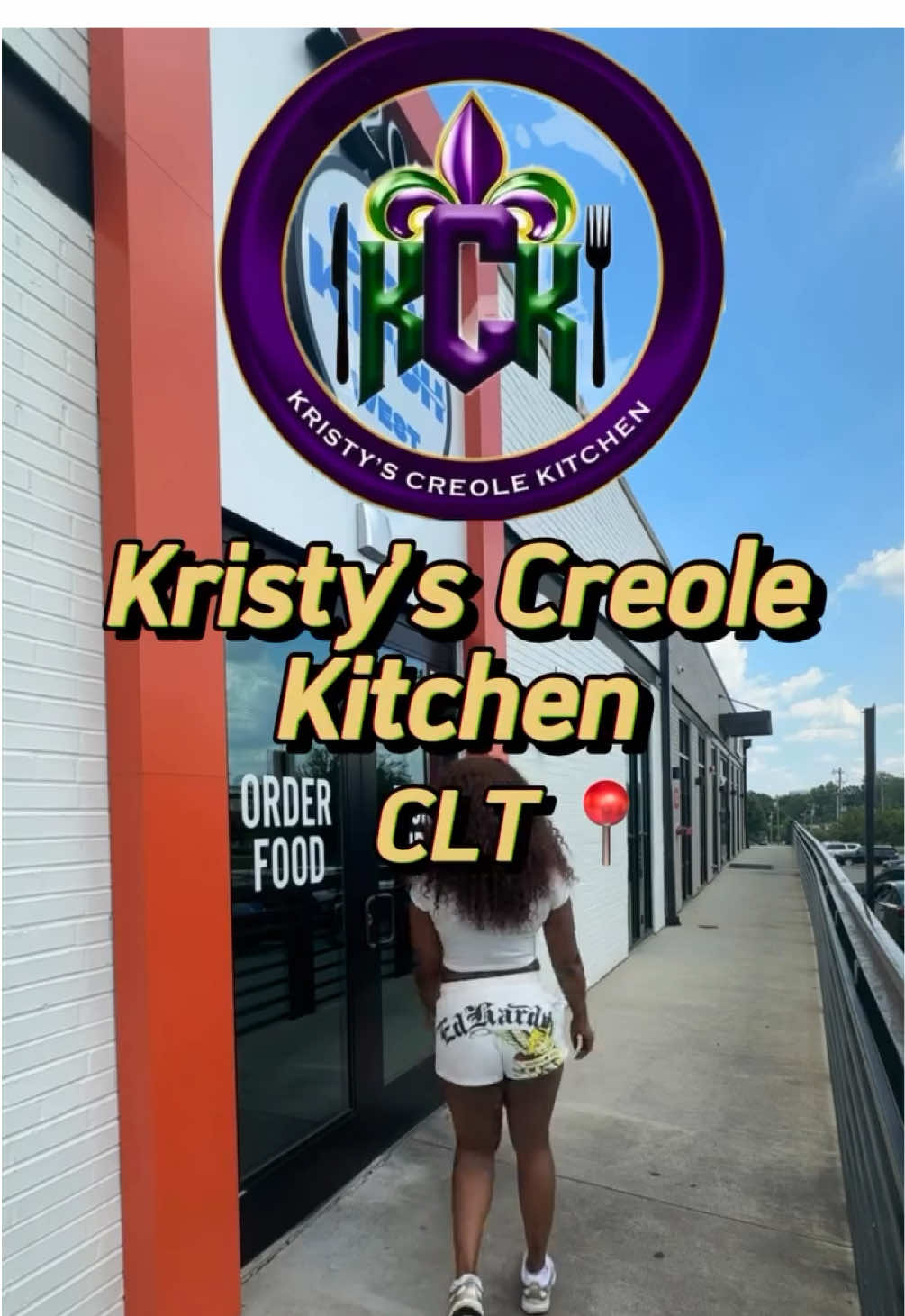 ✨ Pulled up to Kristy’s Creole Kitchen @kristyscreolekitchen here in Charlotte and let me just say… I don’t think I’ve ever had food this flavorful 😋🔥 🥂 Tried the crab claws — 10/10 🍽️ Blackened catfish & grits — 10/10 🍤 Shrimp étouffée — 8/10 (still really good, just a little less flavor compared to the others) Overall, everything was amazing and I’ll definitely be back! 🙌🏾 Christy’s got some exciting things coming up: 👉🏾 Tailgate menu coming soon 👉🏾 Catering available 👉🏾 Deep fried turkey wings on the way 👀🍗 Thank you @kristyscreolekitchen for having me in your kitchen if you’re in Charlotte, make sure you pull up and give her a follow. You won’t regret it! 💜 #CharlotteEats #CharlotteFoodies #creole #creolefood #CLTfood     