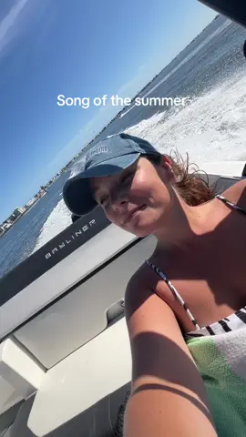 Miss me with that “summers almost over” propaganda #movie #Summer #girl #viral 