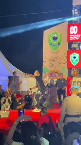Barru Di Bikin Tabola Bale sma kaka @Juan Reza 🥳 #pestarasa #singgahdibarru #fyppppppppppppppppppppppp 