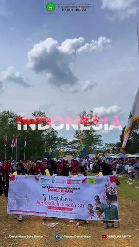 Santri Darul Hikam Mengikuti Pawai Kebangsaan Dalam Rangka Memperingati HUT Ke-80 RI Tingkat Kecamatan Rimbo Ulu.