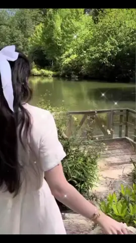 قد نكتب عن الحب ونحن لانحب ❤️🌹وقد نكتب عن الأمل ونحن في شرنقه اليأس وقد نكتب عن نبض الحياة ونحن جنائز محمولة على أكتاف العمر ليس كل مايسيل من حبر أقلامنا يمثلنا🌸 فنحن نحاول أن نلمس معنى الحياة في كلمتنا 🌼ليسمع بها الآخرين  #اقتباسات_عبارات_خواطر #مساءكم_سعادة_لاتنتهي🕊🎼🌺 #🥰🥰🥰🥰❤️❤️❤️ 