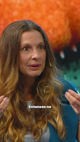 Nadia Cerino dio a conocer su teoría de cómo se formó 