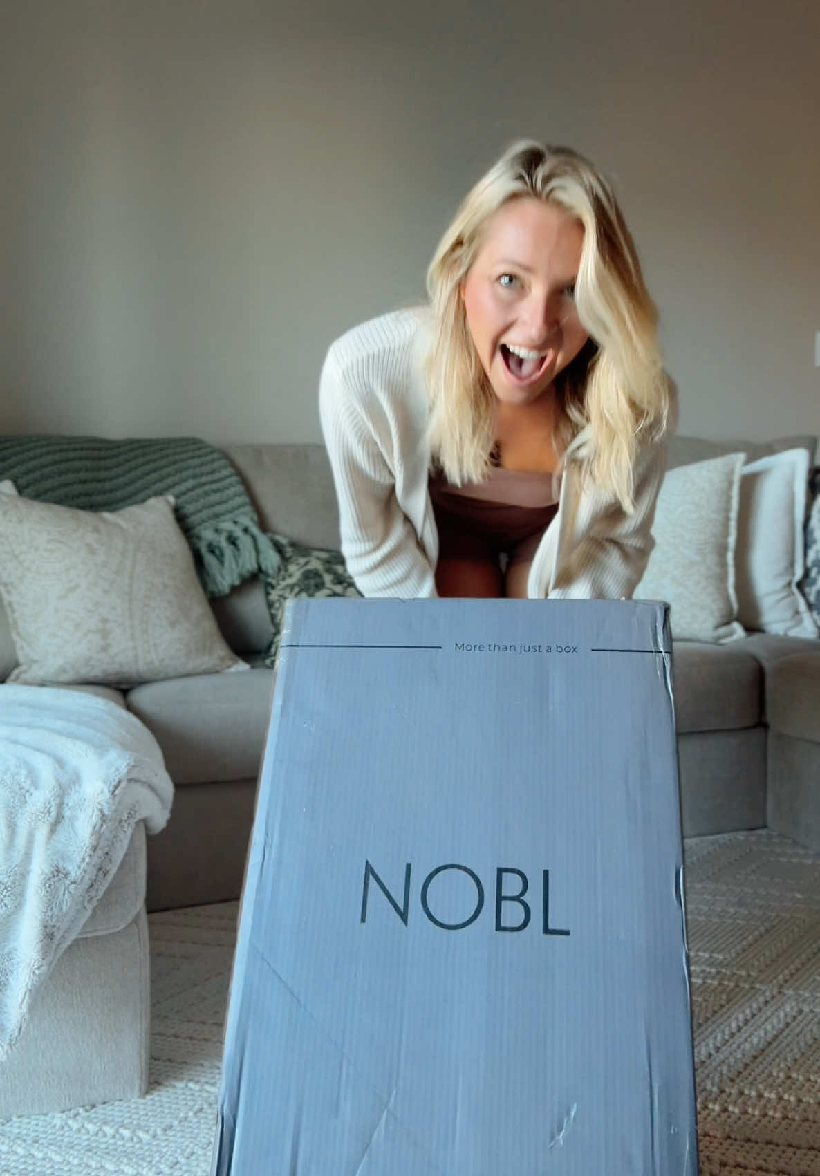 Pack with me for Nashville cause I found luggage of my dreamsss 🧳 @nobl travel #PackNOBL #NOBLTraveler #ad 
