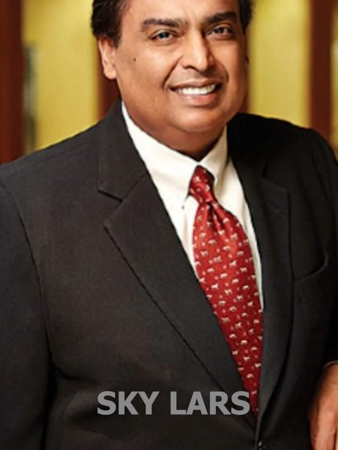 La vida de lujo de Isha Ambani Descripción: Isha Ambani, heredera de la familia más rica de India, celebró una boda de 700 millones de dólares con Beyoncé cantando, 30 aviones privados y una mansión frente al mar. Entre lujo y responsabilidad empresarial, su vida es única. #IshaAmbani #MukeshAmbani #India #Herederos #BodasDeLujo #FamiliaAmbani #HistoriasDeVida #Famosos #Curiosidades