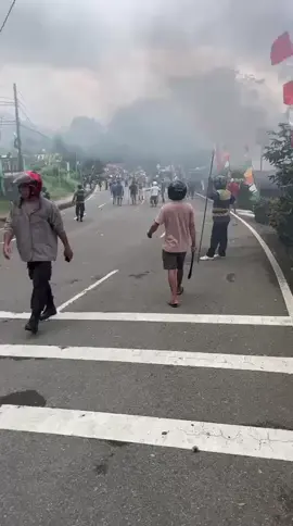 19/08/2025 kejadian tadi siang di Ambon sekitar waiheru semoga besok aman
