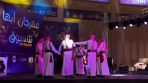 #ابها #مهرجان_ابها_للتسوق_والترفيه 