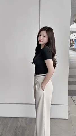 Em áo thun này xinh ôm body lắm mấy bà ưiiii#aothunnu#aothunxinh#aothunhottrend  