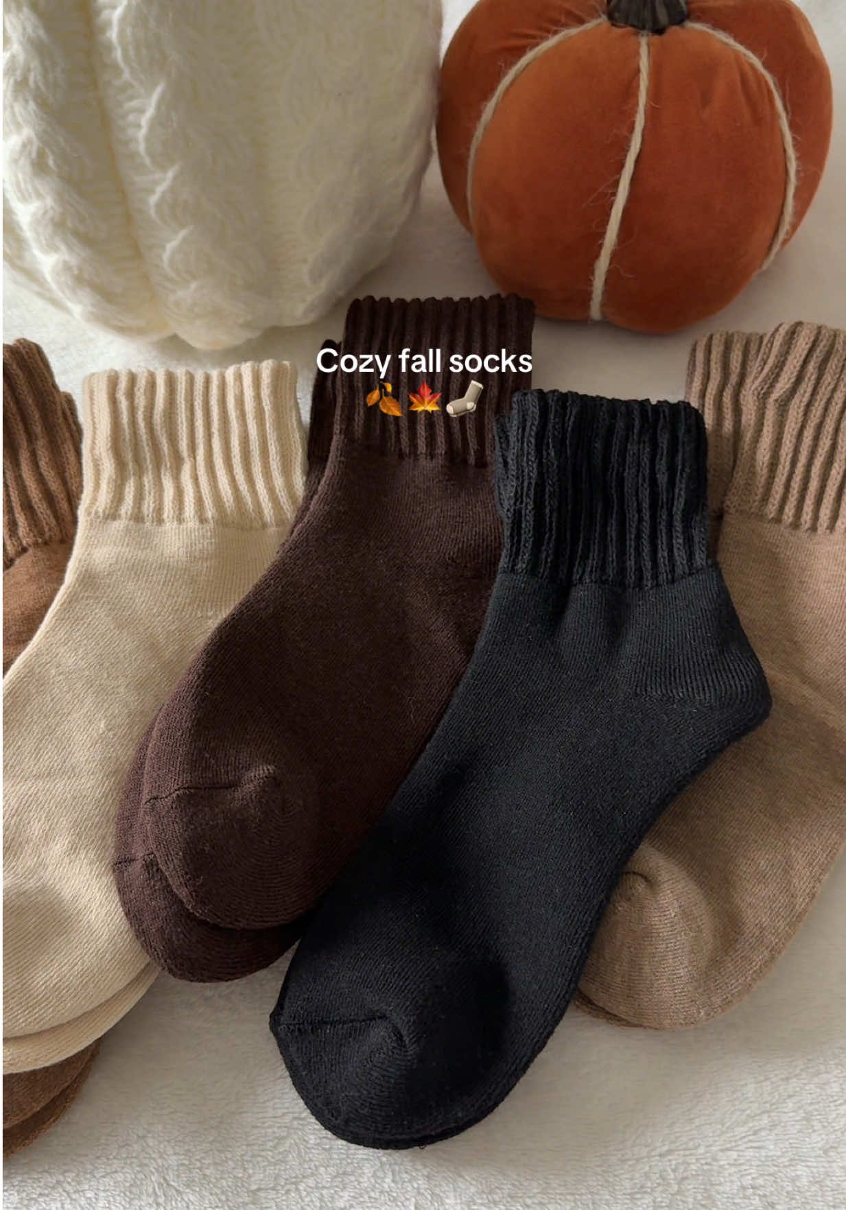 These socks are everything 🤎#fallsocks #fallaesthetic #falldealsforyou #fallvibes #tiktokshopdeals 