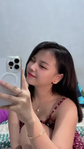 🫵🏻🙅🏻‍♀️