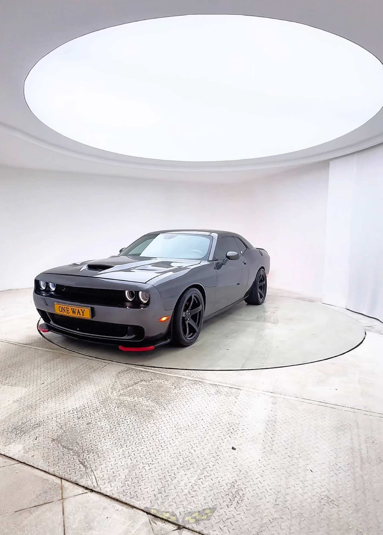 کوان کاکە ‼️😅#onewayautostudio #tishkghafar #dodgechallengerrt#shtyjwan2023harzanbodriftwsht
