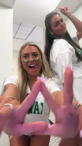 Only the best on our team !!!!! 💚🏈🏟️🏆✅👒🧸