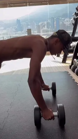 Lamine Yamal entrenando duro 💪 | 🎥 Ig: lamineyamal #tiktokfootballacademy #deportesentiktok #lamineyamal #fcbarcelona #barça #viral #viralvideo 