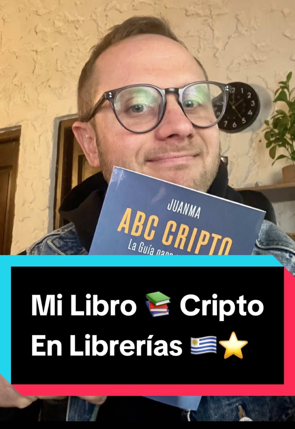 ABC Cripto 📘 disponible en la Librería Puro verso en Montevideo Uruguay. Adquirí la guia con toda mi exoeriencia para dar tus primeros pasos en el apasionado mundo cripto 🪙❗️ #libros #criptomonedas #montevideo #altcoins #bitcoin 