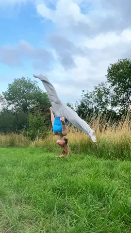 I HAVENT DONE THIS IN YEARS 🥹😭  #slowmo #slowmotion #dance #aerial 
