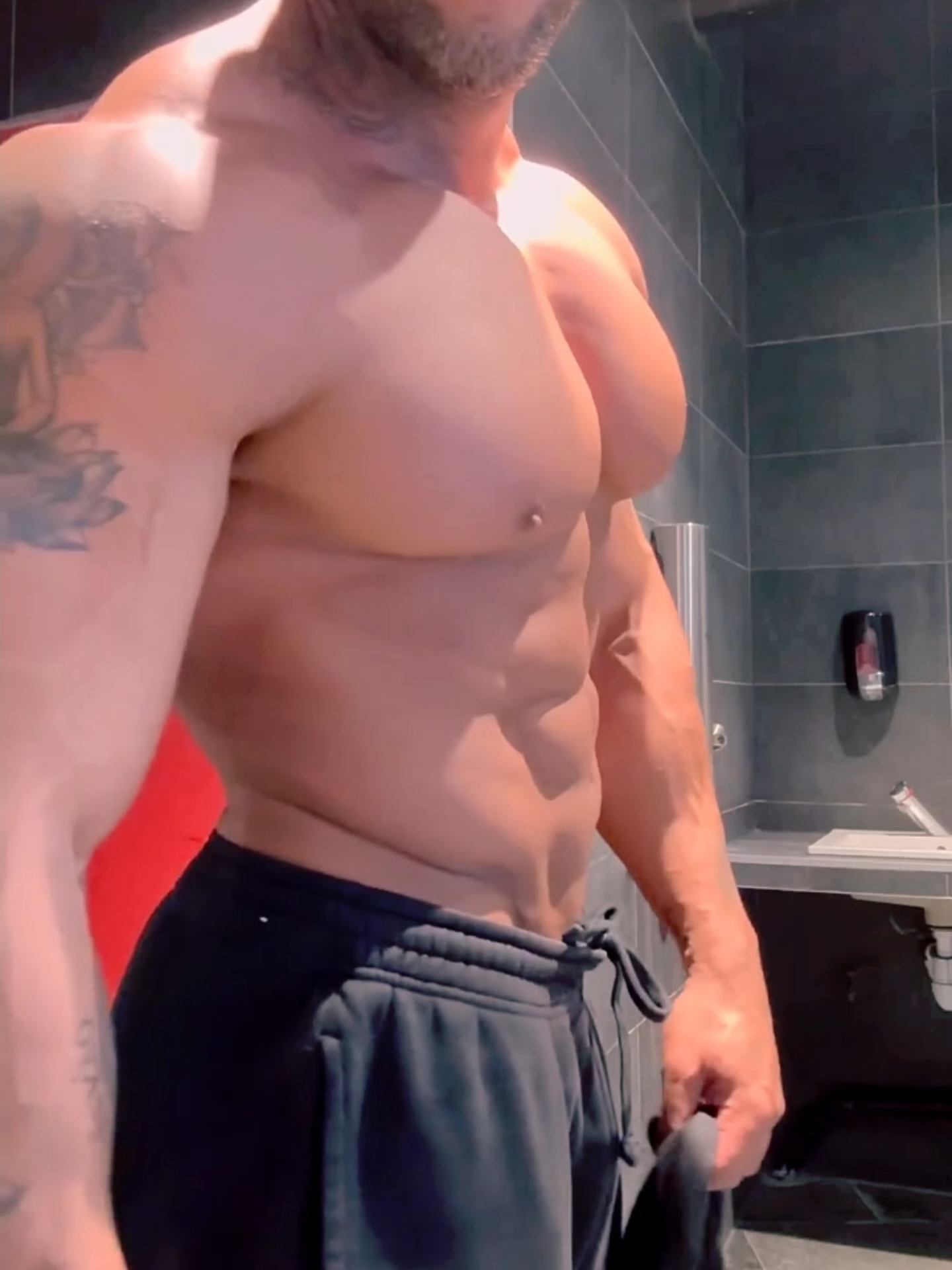Dancing Muscle Pecs 大胸肌跳舞舞 #hunk #muscle #bigchest #bouncingpecs #beautifulmusclemale   #肌肉 #肌肉男 #帅哥
