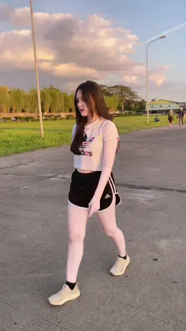 😗