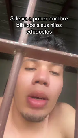 Si le va ah poner nombre bíblico a sus hijos eduquelos#risa #humornegrisimo #comedia #hijos 