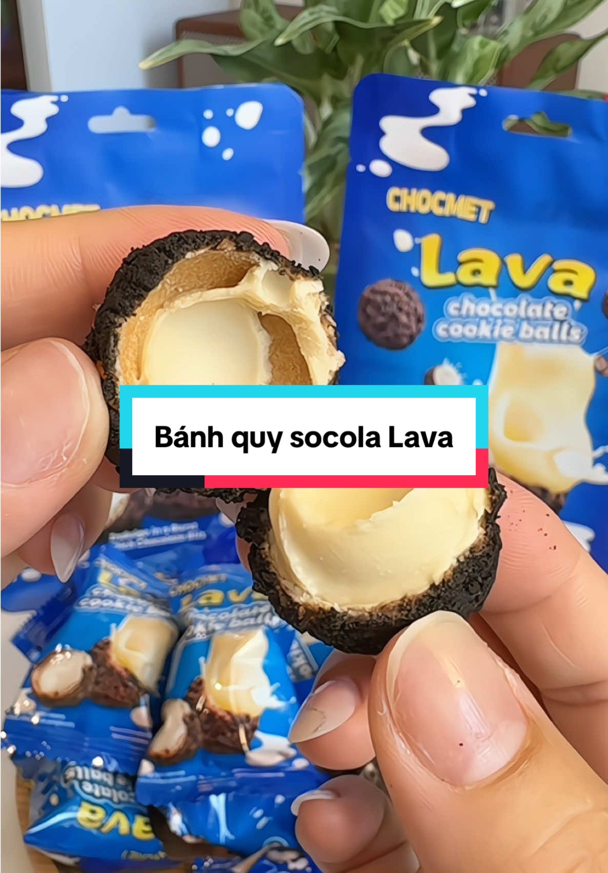 Bánh quy socola lava thơm ngon của nhà Chocmet #celinecam #anvat #banhquy #banhquysocola #banhsocola 