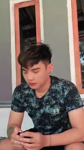 Nek Epyepe meneh berarti kon macak susah,