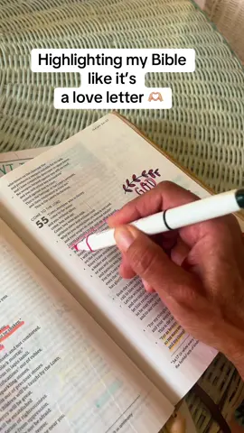 The greatest love story ever told ✝️ 📖 #christiantiktok #biblestudy #morningdevotional #biblereading 