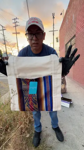 Cleaning L.A. one bag at a time 🗑️💪 But to tackle even more trash, I need your help! 🚛✨ Please donate or share — together we can keep our city clean! 💧🌎 #gofundme #fundme #totebag #donate  👉 https://gofund.me/63516ff8
