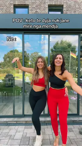 Pershendesim te gjithe ato qe na duan dhe sna duan ❤️😅#withmymom #viral #shqiptaretneperbote🇦🇱🌍 #tiktokgermany🇩🇪 