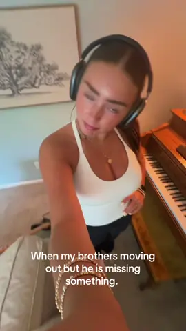 what do you mean my siblings and I will never live together again ??? ##fypシ##sad##collegelife##moveout##relatable##Siblings##brother##real##viral
