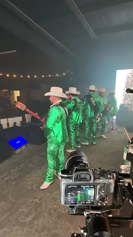 Detrás de cámaras con @Los Vendavales de Adán Mel 
