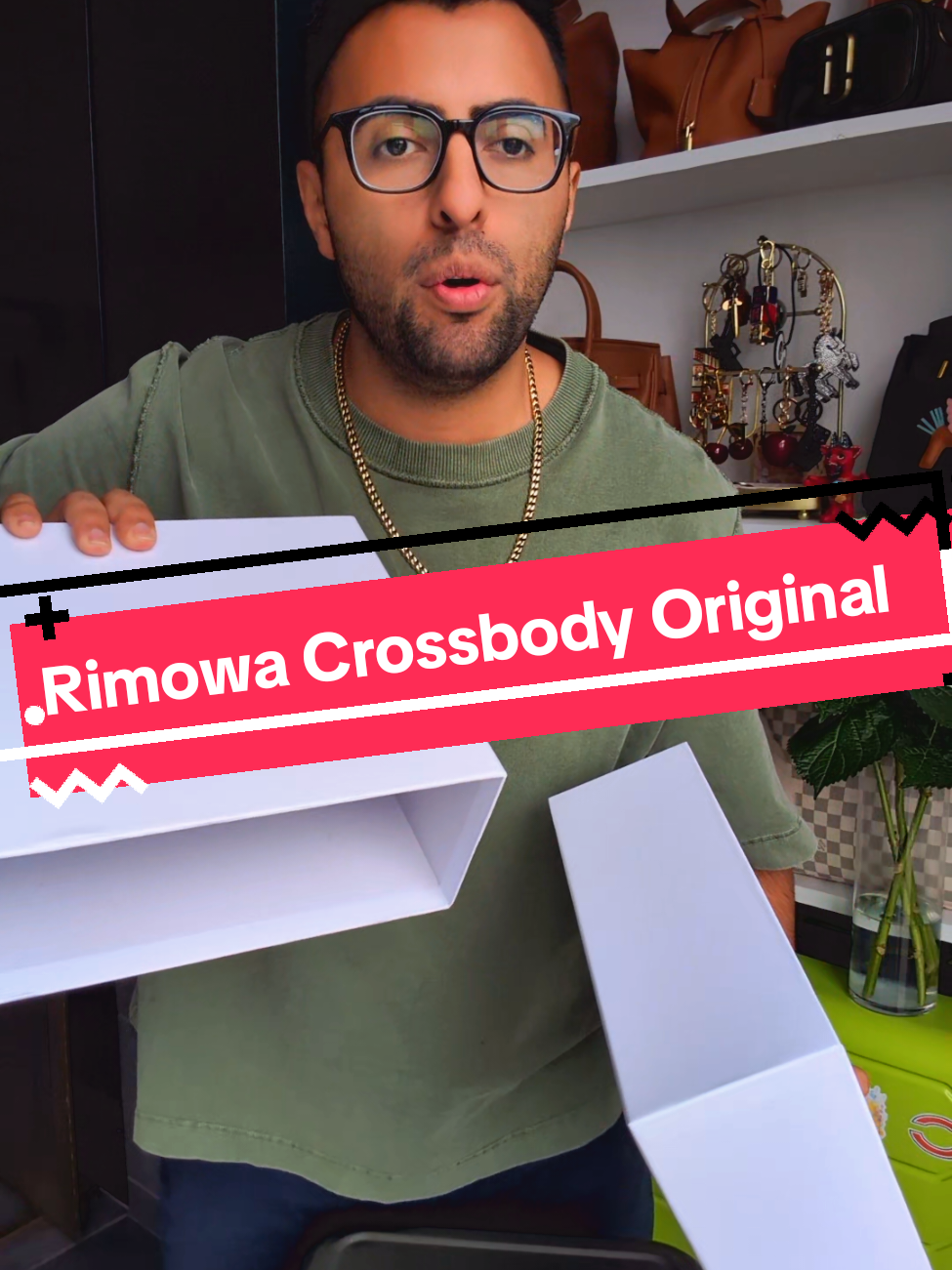 Thanks for helping me get to 10k followers!!! Unbox my Rimowa Bag with me 😎💳👜🛍️❤️#shopping #canalstreetnyc #10k #ebay #rimowa 