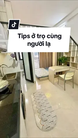 Mẹo ở chung với người lạ đây các bạn sinh viên năm nhất ơi #phongtrosinhvien #phongtrohanoi #thuetro  Thông tin phòng trong video: Đ/c: 35 ngõ 72 Chính Kinh - Thanh Xuân 💵 Giá: 6tr5 C Phòng : Gác Xép (35m2) Thang máy ✅ Nội thất: Full đồ như hình ✅ Dịch vụ: Điện 4k/số, nước 35k/khối, dvc 200k/nguoi, mạng 100k/ph, xe thêm (xe thứ 2): 100k/xe