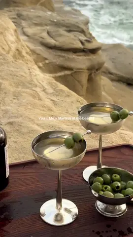 First person to tag is in charge of the martinis  #martini #martinisonthebeach #beachday #beachdrink #drinks 